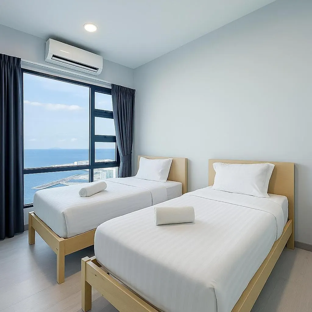 Endless Summer Jesselton Quay Kota Kinabalu 來繕旅遊 Malezja